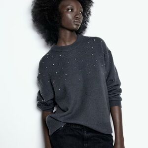 Gray Sweater with Pearl Embellishments Never Worn Size XL